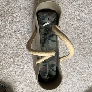 Beige with army insert Obag in great condition!